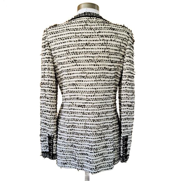 ST. JOHN Knit Ribbon Tweed Jacket Size 4 Zip Front Ivory Black Collarless Blazer - Picture 4 of 11